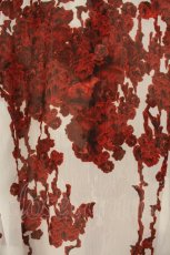 画像5: NAOTO SEVEN / bloody rose blouse  ホワイト×ワイン O-26-08-13-010-HN-BL-IG-OS (5)