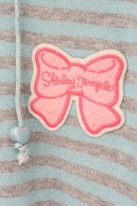画像2: Shirley Temple / リボンワッペンボーダープルパーカー  サックス O-26-08-15-054-ET-TO-IG-OS (2)