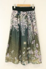 画像1: axes femme / 古典絵巻風パネル柄スカート F グリーン O-26-08-15-066-AX-SK-OW-OS (1)