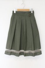 画像1: axes femme / デザインホックプリーツスカート M グリーン O-26-08-16-001-AX-SK-OW-OS (1)