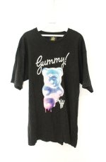 画像1: LISTEN FLAVOR / 2022夏の初めの福袋 限定グミベアTシャツ  ブラック O-26-08-17-016-PU-TS-IG-OS (1)