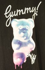 画像2: LISTEN FLAVOR / 2022夏の初めの福袋 限定グミベアTシャツ  ブラック O-26-08-17-016-PU-TS-IG-OS (2)