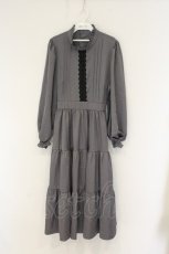 画像1: m petit by misako / AM＊レースティアードワンピース L グレー O-26-08-19-027-LO-OP-OW-OS (1)