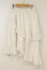 画像1: Qutie Frash / 3段フリルロングスカート  ホワイト O-26-08-22-053-QU-SK-OW-OS (1)