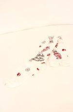 画像1: BABY,THE STARS SHINE BRIGHT / Berry Berry Strawberry Parfait〜くみゃちゃんアイスを添えて〜柄オーバーニーソックス  シロ O-26-08-25-1034-BA-ZA-OW-OS (1)