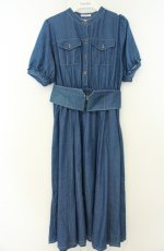 画像1: axes femme / ベルト付デニムワンピース F ブルー O-26-08-25-2022-AX-OP-OW-OS (1)
