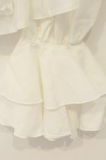画像4: MARBLE / ロングタックドレープ十字架タイ付きブラウス  ホワイト O-26-08-27-076-GO-BL-IG-OS (4)