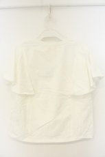 画像2: Fi.n.t / モチーフプリントフレアースリーブカットトップス F オフシロ O-26-08-28-070-CA-TO-OW-OS (2)