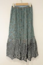 画像3: axes femme NOSTALGIE / 花柄ｘ刺繍ギャザースカート M グリーン O-26-08-29-054-AX-SK-OW-OS (3)