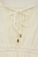 画像2: LIZ LISA / シフォンプリーツワンピース  オフシロ O-26-08-29-089-LO-OP-OW-OS (2)