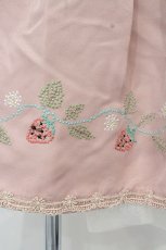 画像2: Secret Honey / いちご刺繍サススカート  ピンク O-26-08-29-110-CA-SK-OW-OS (2)