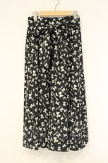 画像1: INGEBORG / ロゴリボンpt.サッシュベルト付きスカート 3(9号) クロ O-26-08-29-031-LO-SK-IG-OS (1)