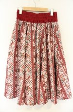 画像2: axes femme / ストロベリーチェック柄スカート M アカ O-26-08-30-085-AX-SK-OW-OS (2)