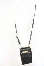 画像2: axes femme / 花モチーフキルトポシェット  クロ O-26-09-01-2022-AX-BG-OW-OS (2)