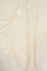 画像3: axes femme kawaii / 姫袖フリルブラウス M シロ O-26-09-04-045-AX-BL-OW-OS (3)