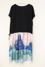 画像3: franche lippee black / アリス柄ワンピース FL5 クロ×マルチ O-26-09-07-053-LO-OP-OW-OS (3)