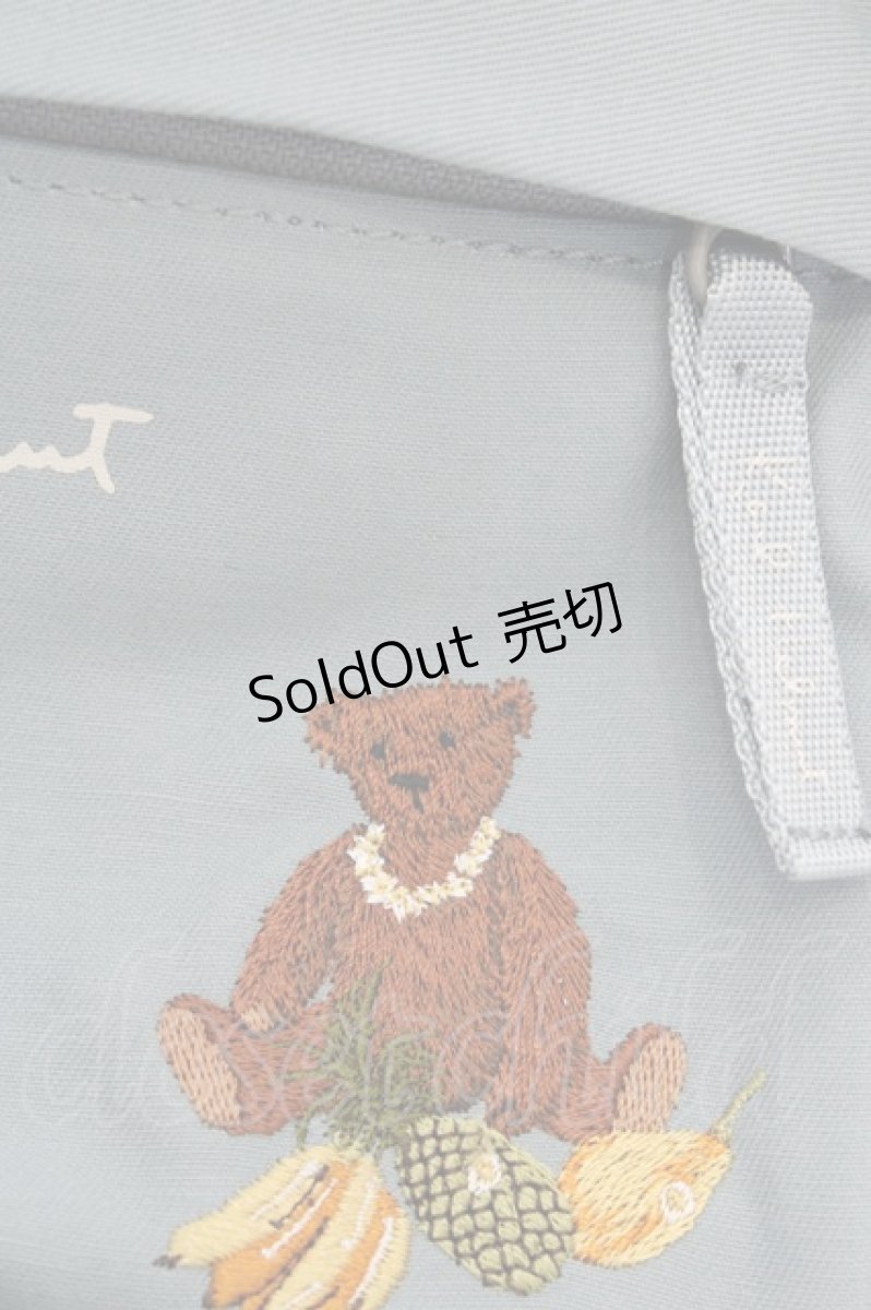 画像2: Karl Helmut / 刺繍ウエストポーチ  ブルー O-26-09-08-1077-EL-BG-IG-ZT793 (2)