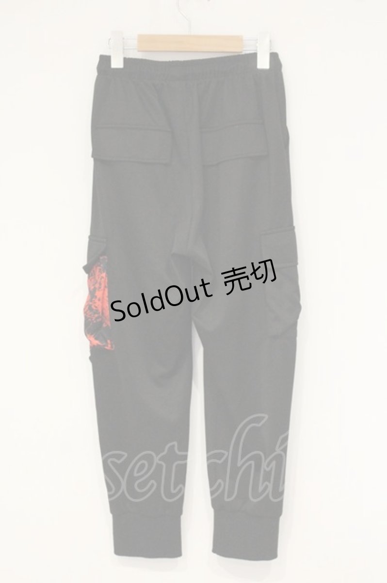画像3: NieR Clothing / 6ポケットパンツ F ブラック×彼岸花 O-26-09-11-1033-PU-PA-OW-OS (3)