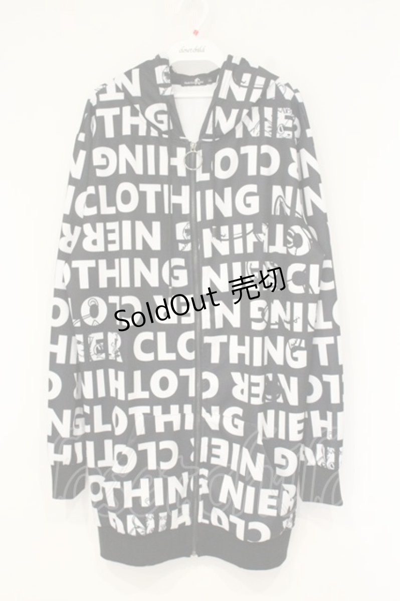 画像1: NieR Clothing / 転写ZIPパーカー F ブラック×ホワイトロゴ O-26-09-11-1055-PU-TO-OW-OS (1)