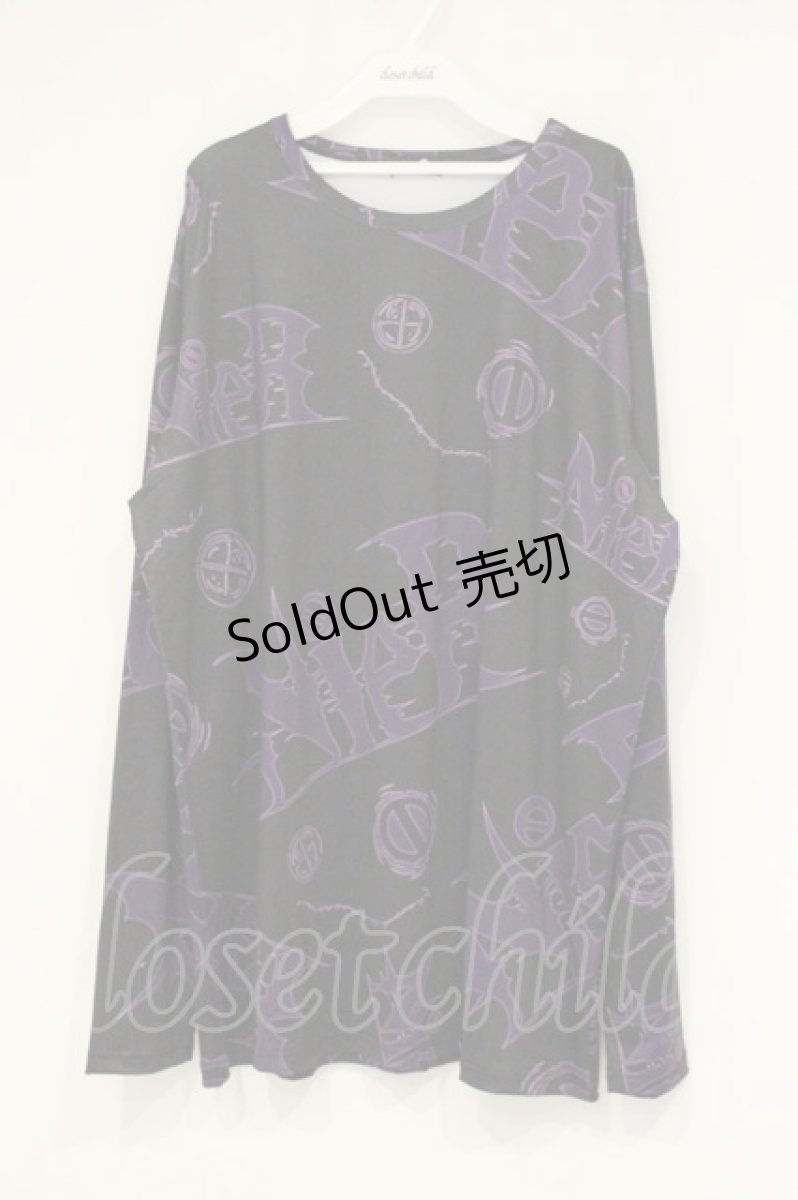画像1: NieR Clothing / 総柄転写カットソー F ブラック×パープルロゴ O-26-09-11-1067-PU-TO-OW-OS (1)