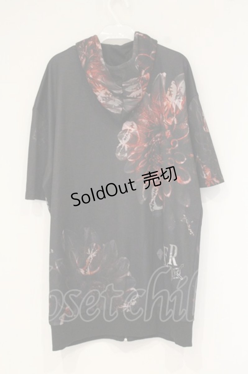 画像3: NieR Clothing / 転写pt半袖パーカー F ブラック×レッドフラワー O-26-09-11-1024-PU-TO-OW-OS (3)