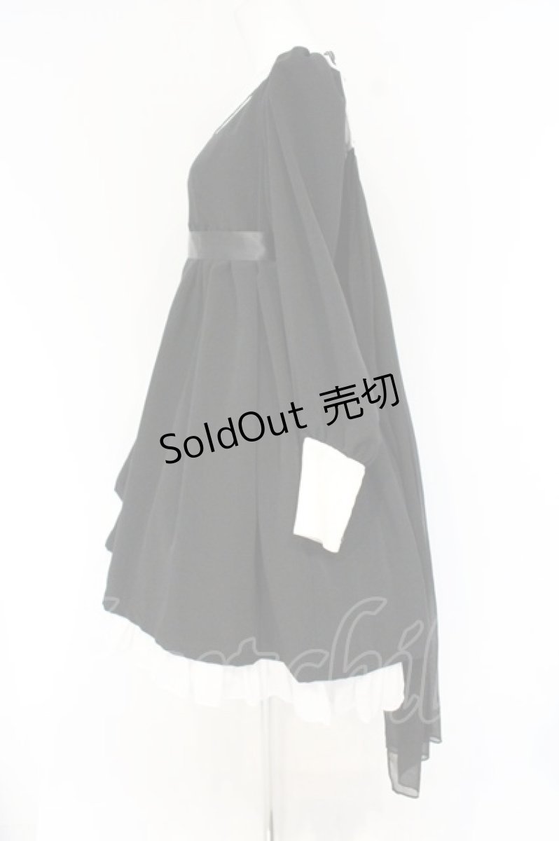 画像4: Royal Princess Alice / シスターナースワンピース  クロ×シロ O-26-09-11-007-LO-OP-OW-OS (4)
