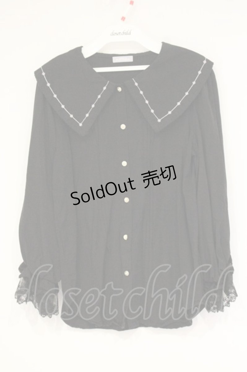 画像1: axes femme POETIQUE / 襟刺繍ボリューム袖ブラウス M クロ O-26-09-14-036-AX-BL-OW-OS (1)