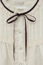 画像2: axes femme POETIQUE / フリルボリューム袖ブラウス M キナリ O-26-09-14-001-AX-BL-OW-OS (2)