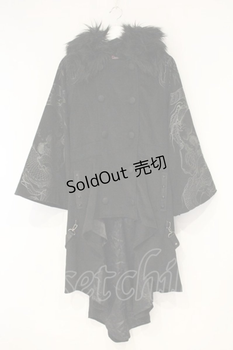 画像1: Qutie Frash / ファーカラー着物袖フィッシュテールコート  ブラック O-26-09-14-083-QU-CO-IG-OS (1)