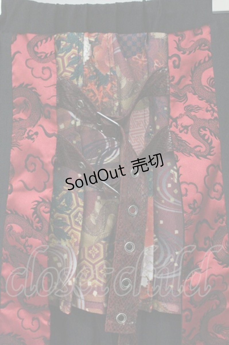 画像2: Qutie Frash / 和柄プリーツフラップミニスカート  ブラック×レッド O-26-09-14-089-QU-SK-IG-OS (2)