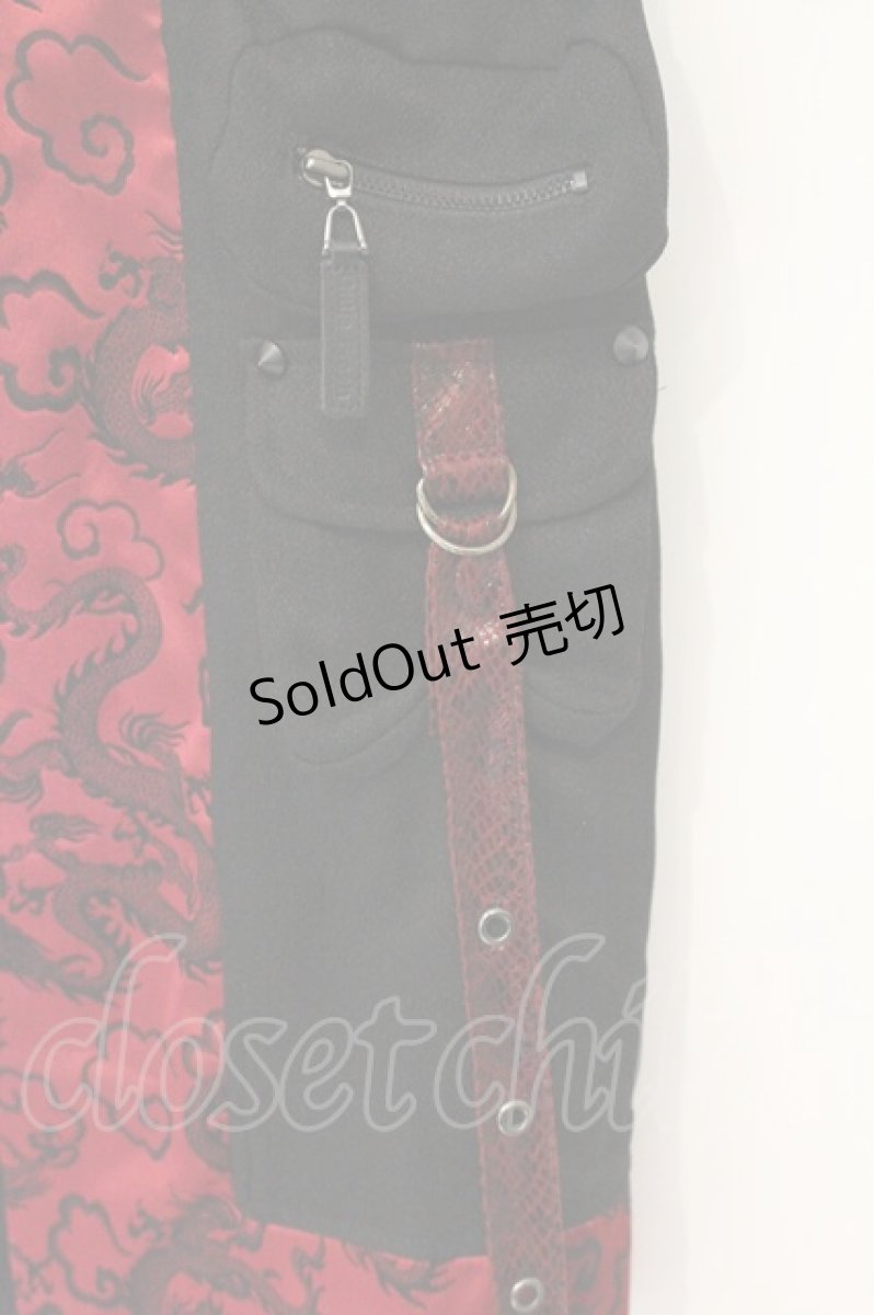 画像3: Qutie Frash / 和柄プリーツフラップミニスカート  ブラック×レッド O-26-09-14-089-QU-SK-IG-OS (3)