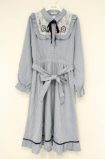 画像1: axes femme / 薔薇×額縁刺繍ロングワンピース M サックス O-26-09-14-2066-AX-OP-OW-OS (1)