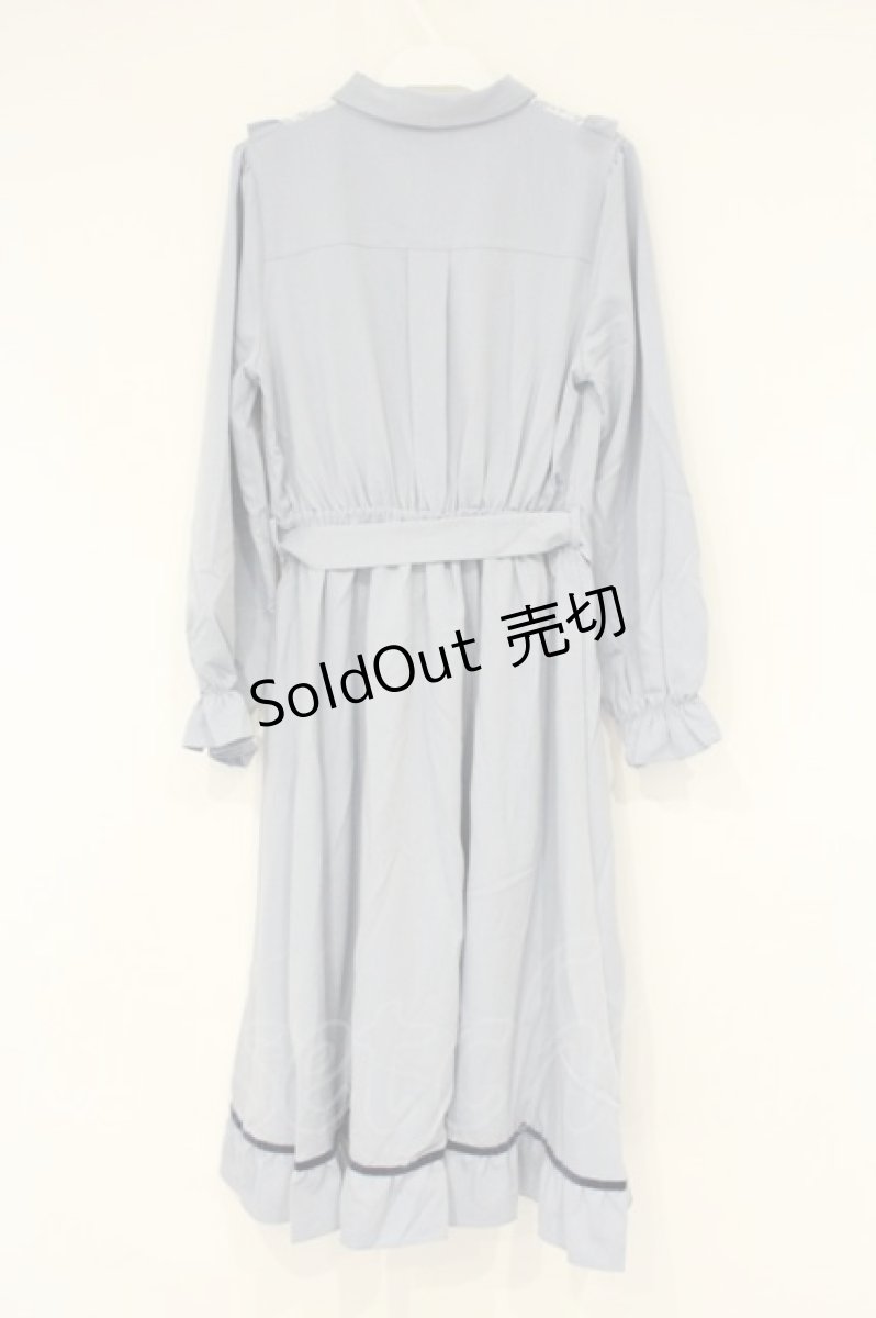 画像3: axes femme / 薔薇×額縁刺繍ロングワンピース M サックス O-26-09-14-2066-AX-OP-OW-OS (3)