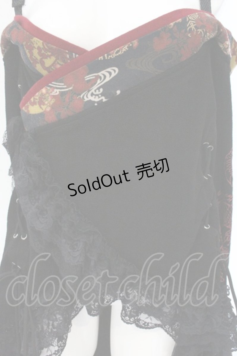 画像2: Qutie Frash / オフショルフリルトップス  ブラック×レッド系 O-26-09-16-053-QU-TO-IG-OS (2)