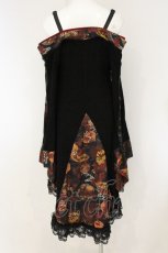 画像5: Qutie Frash / オフショルフリルトップス  ブラック×レッド系 O-26-09-16-053-QU-TO-IG-OS (5)