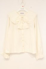 画像1: axes femme POETIQUE / ピンタックリボン丸襟ブラウス M キナリ O-26-09-19-003-AX-BL-OW-OS (1)