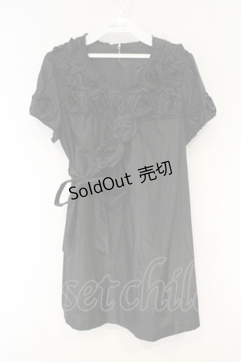 画像1: INGEBORG / ローズモチーフAラインチュニック 11 クロ O-26-09-20-042-LO-TO-IG-OS (1)