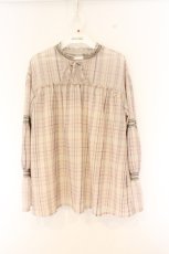 画像1: axes femme NOSTALGIE / チュニックブラウス  アウボリー O-26-09-20-054-AX-BL-IG-OS (1)
