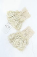 画像2: axes femme / 巻きバラレースカフス  アイボリー O-26-09-21-1023-AX-ZA-OW-OS (2)