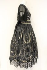 画像4: Royal Princess Alice / Skull Roses Butterfliesワンピース  クロ O-26-09-22-036-LO-OP-OW-OS (4)