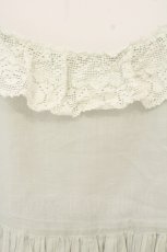 画像2: Perla nell' ostrica / バラトーションレース付きキャミワンピース  グリーン O-26-09-22-090-LO-OP-OW-OS (2)