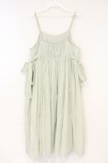 画像4: Perla nell' ostrica / バラトーションレース付きキャミワンピース  グリーン O-26-09-22-090-LO-OP-OW-OS (4)