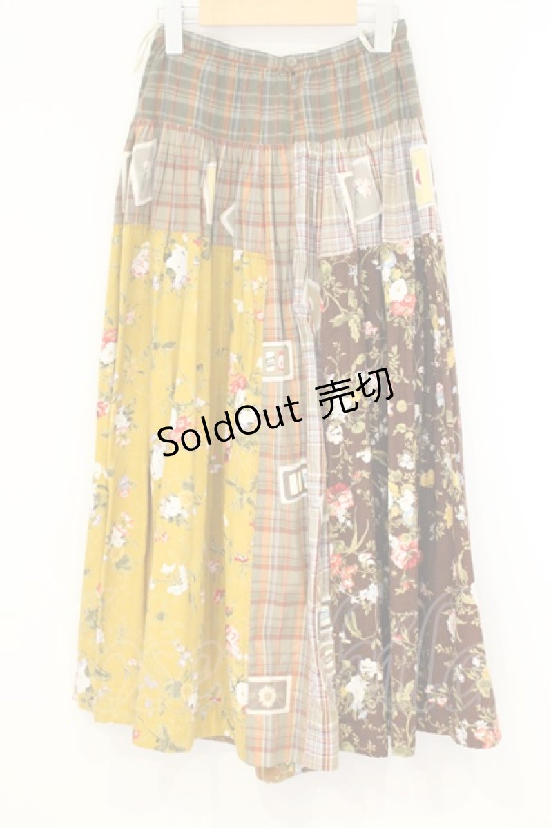 画像4: PINK HOUSE / チェック&花柄パッチワークスカート  ブラウン系 O-26-09-24-092-LO-SK-OW-OS (4)