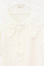 画像2: axes femme / 刺繍襟ブラウス M キナリ O-26-09-25-054-AX-BL-OW-OS (2)