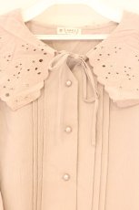画像2: axes femme / 刺繍入りビッグカラーブラウス M ピンク O-26-09-25-056-AX-BL-OW-OS (2)