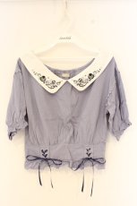 画像1: axes femme POETIQUE / マリン刺繍オフショルブラウス M ブルー O-26-09-25-061-AX-BL-OW-OS (1)