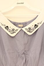 画像2: axes femme POETIQUE / マリン刺繍オフショルブラウス M ブルー O-26-09-25-061-AX-BL-OW-OS (2)