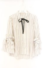画像1: axes femme POETIQUE / ボリューム袖ブラウス M キナリ O-26-09-25-101-AX-BL-OW-OS (1)