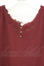 画像2: axes femme / 刺繍入マトンスリーブリブプルオーバー F アカ O-26-09-25-102-AX-TS-OW-OS (2)