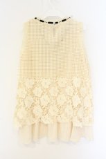 画像3: axes femme / 花柄レースノースリチュニック M キナリ O-26-09-25-108-AX-TO-OW-OS (3)